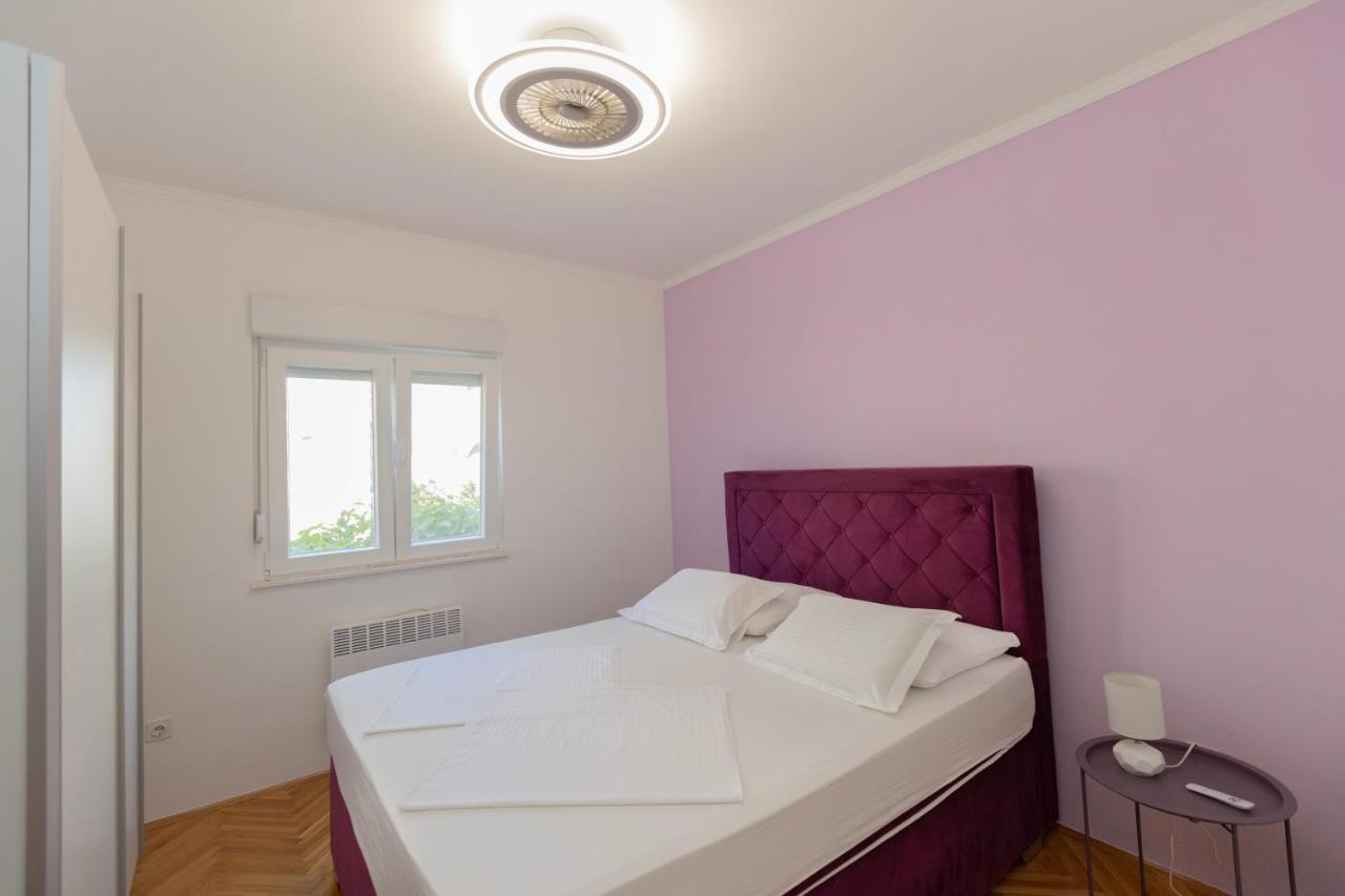 Apartment Pepi Split Exterior photo